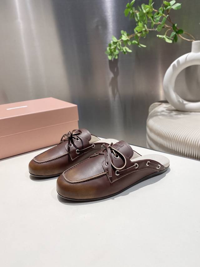 Factory Miu Miu 2025 Laced Eyelet Flat-Soled Loafers New Model For The Catwalk.