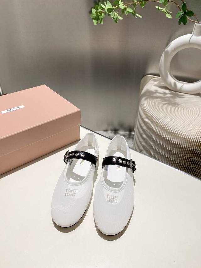 Factory Price P Top Quality Miu Miu 2025 Spring And Summer Mary Jane Hollow Flat