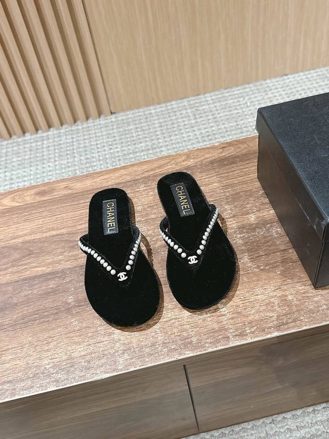 Chanel Pearl Flip-Flops Original Version, Buy It As Soon As Possible, Customize