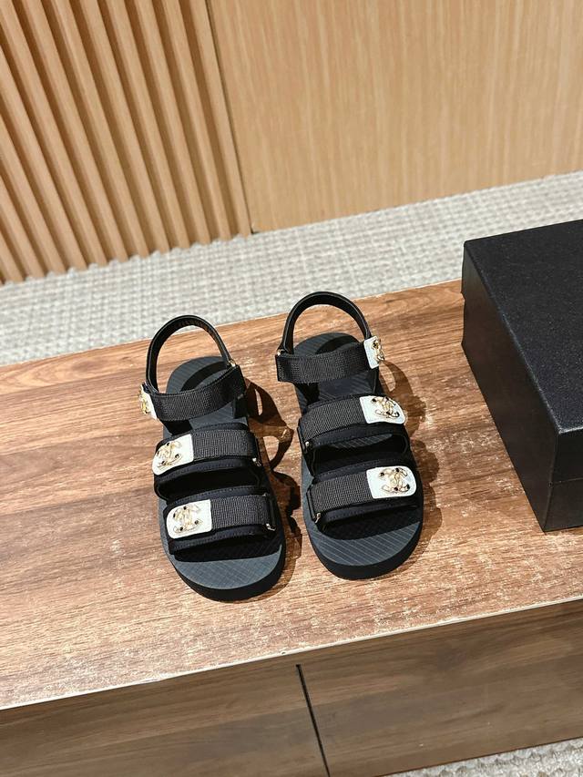 cha Spring And Summer Velcro Sandals. This Kind Of Foam-Soled Shoes Are Repla