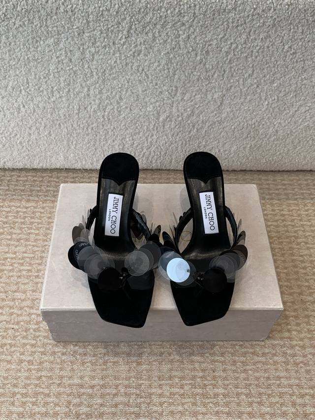 jimmy Choo 25 Spring/Summer Jc New Beaded Square Toe Flip-Flops With Kitten H