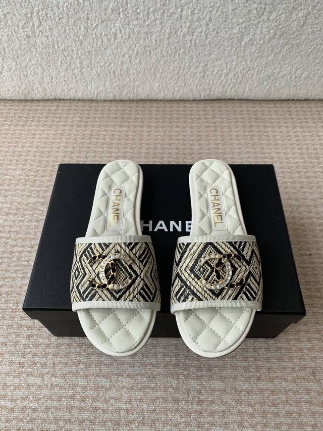 chanel Chanel 25Ss Spring And Summer New Holiday Sheepskin Slippers A Brand N