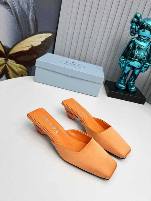 Factory Sss Heavily Launches Prada's Latest Long And Short Boots, Sandals, Singl