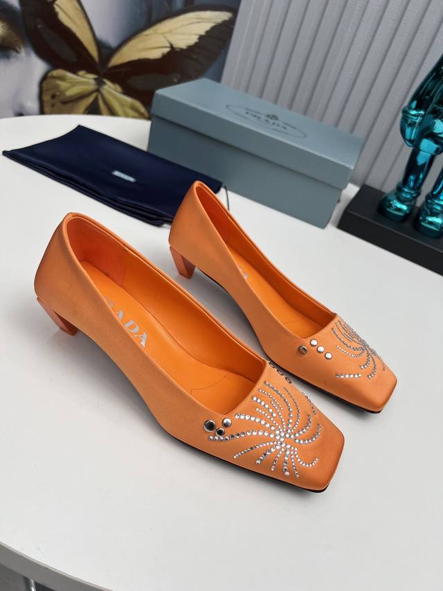 Factory Sss Heavily Launches Prada's Latest Long And Short Boots, Sandals, Singl