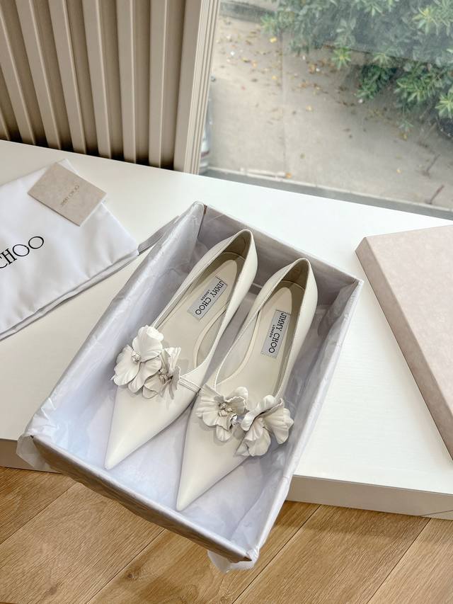 g887Jimmycho*Jimmycho's Early Spring Hit Top Version Pointed Flower High Heel