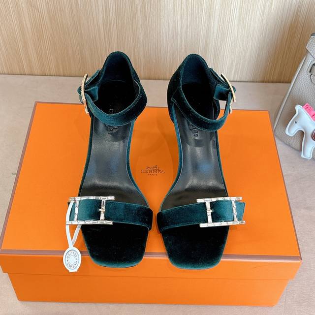 7Cm Picture Set Factory Price P Hermes Judy 105 High-Heeled Sandals Are Fashi