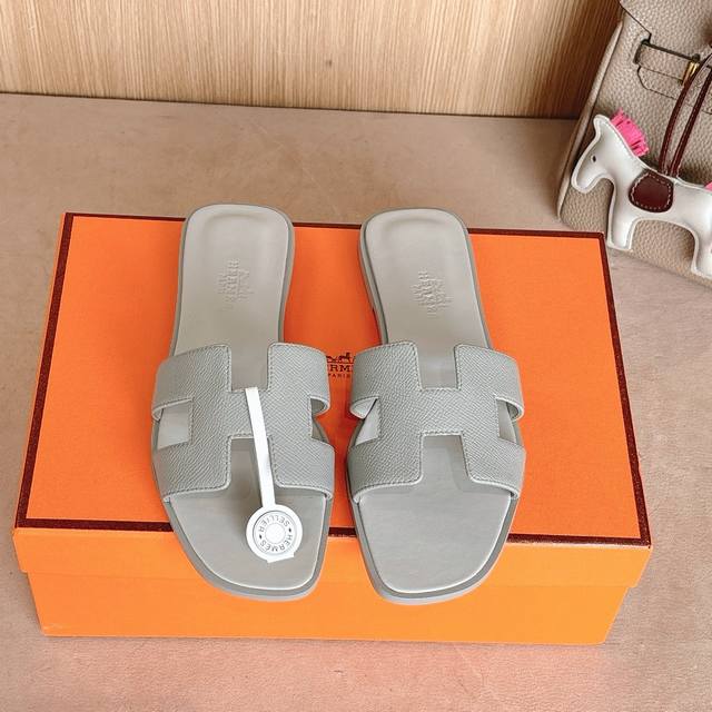 Can Be Equipped With Airplane Box 50 Factory Price P Hermes Hermes H Slippers Or
