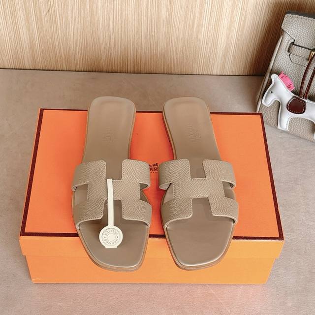 Can Be Equipped With Airplane Box 50 Factory Price P Hermes Hermes H Slippers Or