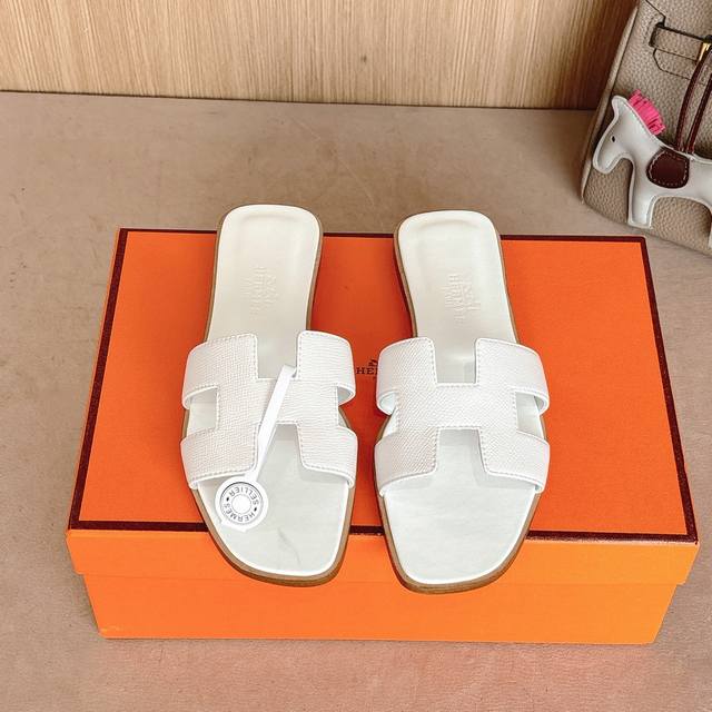 Can Be Equipped With Airplane Box 50 Factory Price P Hermes Hermes H Slippers Or