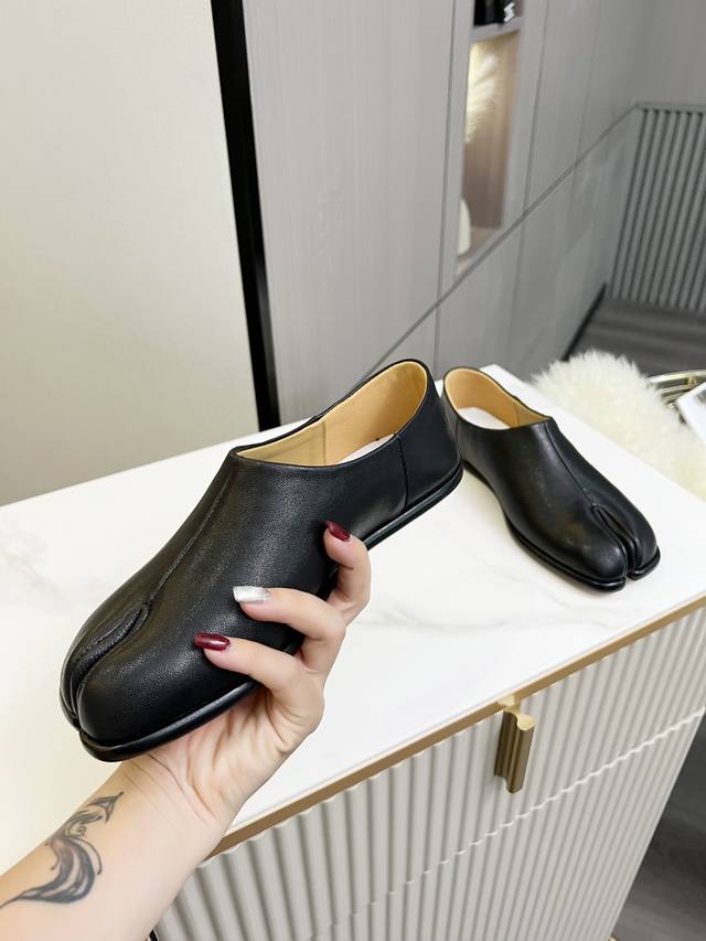 maisonmargiela Martin Margiela The Fabric Is Made Of Top-Grade Soft Mixed She