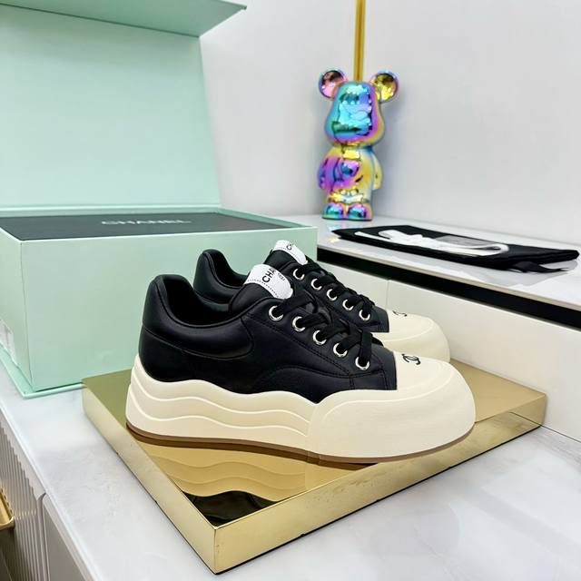 Chanel Loafers Original Calfskin Panda Shoes Chanel 25C Latest Hot-Selling Panda