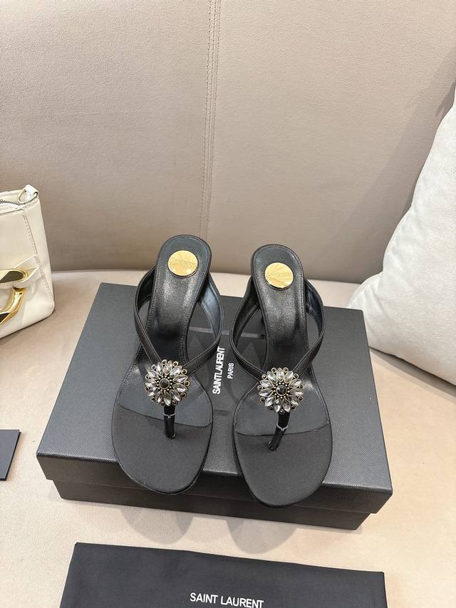 High Version Factory Saint Lauren* Ysl 25Ss Spring And Summer New Catwalk Rhines
