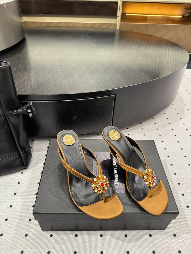 25 New Product Who Can Resist Ysl High Heels? They Are So Attractive To Men.