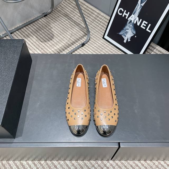 Factory: Exclusive Top Version Niche Alaia 2025Vs Spring Single Shoe Series Butt