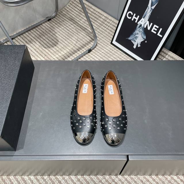 Factory: Exclusive Top Version Niche Alaia 2025Vs Spring Single Shoe Series Butt