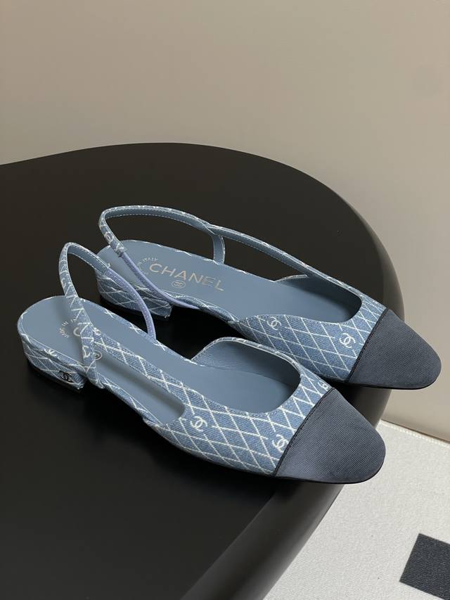 Latest Denim 25P Early Spring New Chanel Xiaoxiang Beautiful Denim Sling-Back Sa