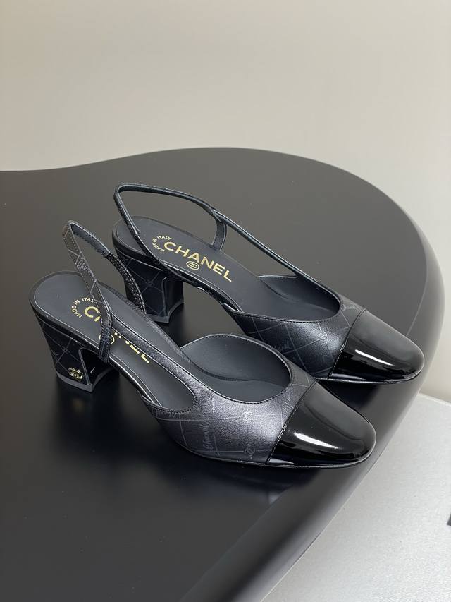 logo Epoxy 25Fw New Chanel Xiaoxiang's Latest Epoxy Sling-Back Sandals With F