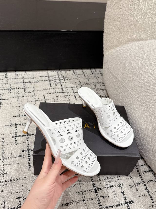 alaska Alaya 25 Spring And Summer's Latest Perforated Hollow Kitten Heel Sand