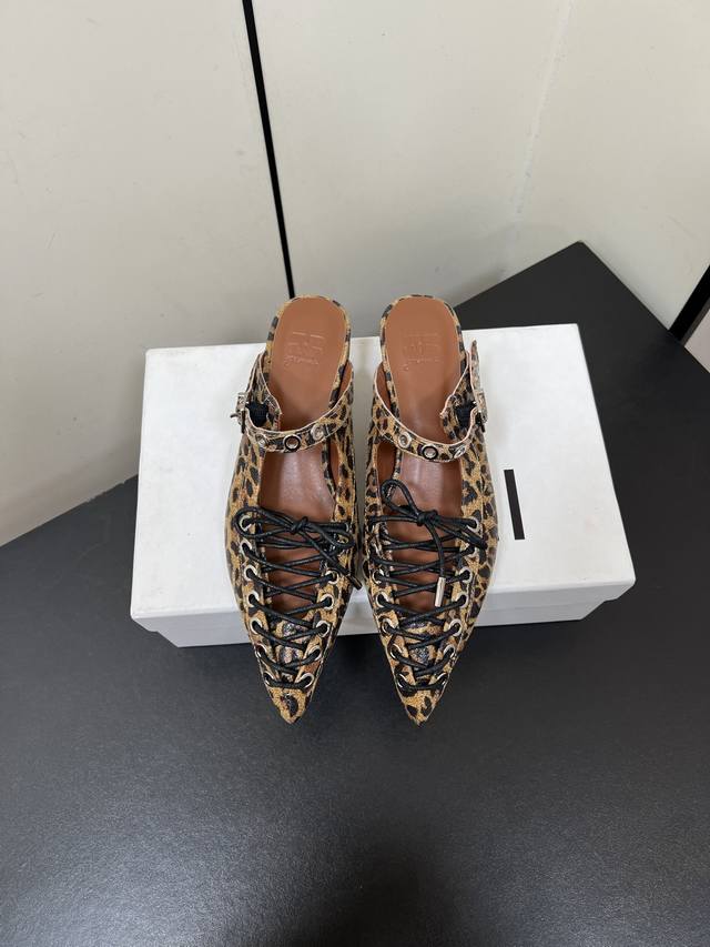 ganni25 Spring And Summer Pointed Toe Strap Back Sandals Mules Punk Style And