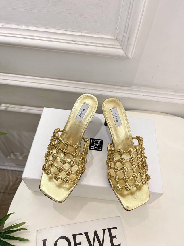 toteme 2025 Spring And Summer New Square Toe Braided Slippers As The Most Pop