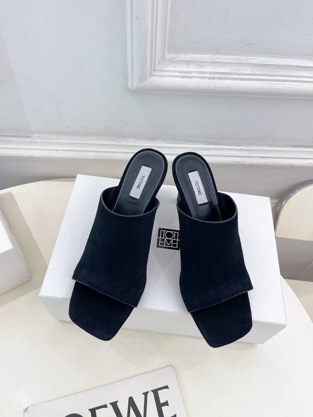toteme 2025 Spring And Summer New Square Toe Retro Slippers As The Most Popul