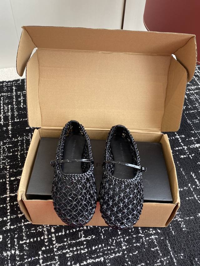 Original Version Dear Frances Flat-Soled Woven Mesh Breathable Closed-Toe One-St
