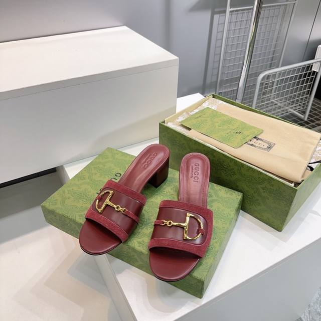 High Quality Factory Top Quality Gucci 2025 Spring And Summer Hardware Buckle D-