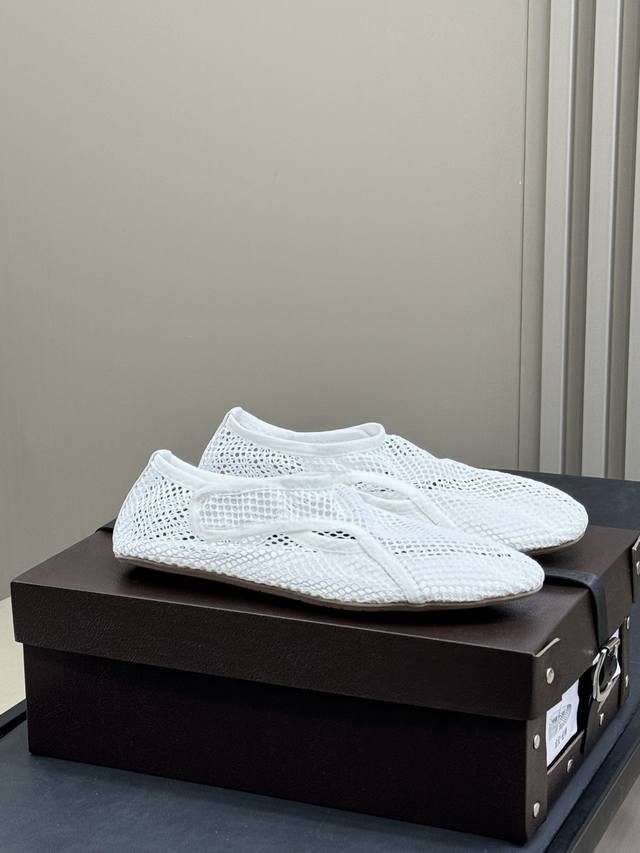 alaia The Slippers I Liked At First Sight Are So Comfortable The New Fishnet