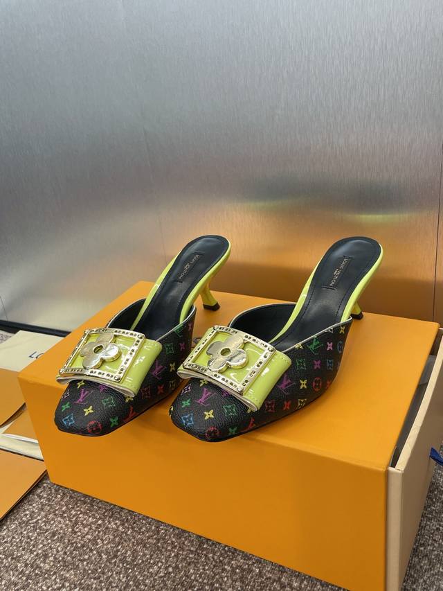 louis Vuitton 2025 Spring And Summer New Style Kitten Heel Jelly Color Women'
