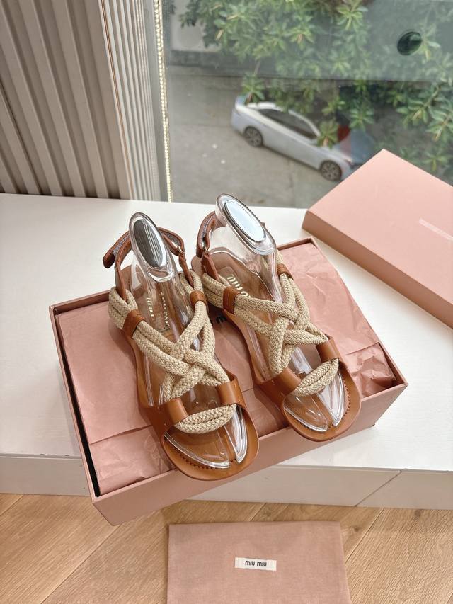 g0286 Purchasing Agent Level Miu Miu2025 Fashion Week Show Hemp Rope Braided