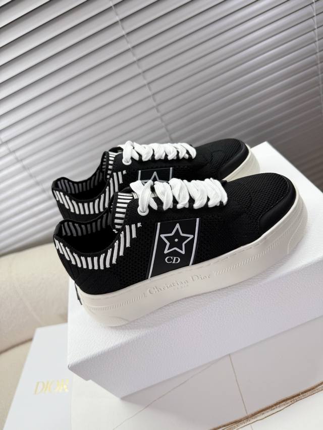 dior New Spring And Summer White Shoes The White Shoes You Fall In Love With