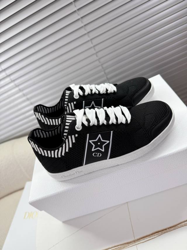 dior New Spring And Summer White Shoes The White Shoes You Fall In Love With