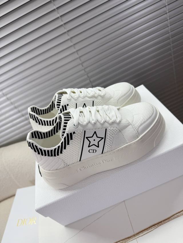 dior New Spring And Summer White Shoes The White Shoes You Fall In Love With