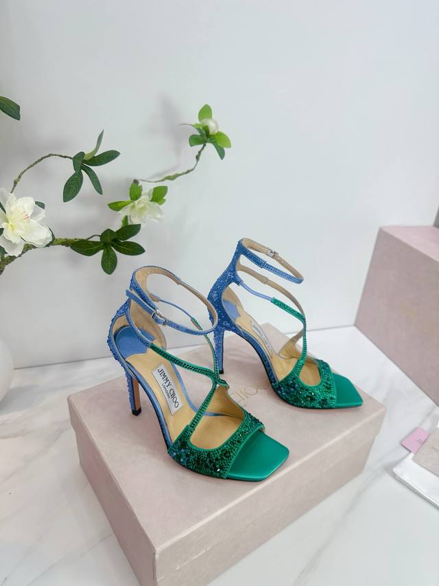 Factory Jimmy Choo Is A Very Comprehensive And Distinguished Fashion Lifestyle B