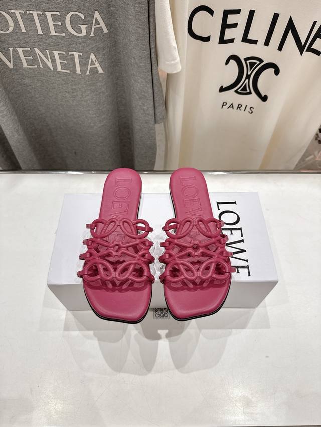 High Version Factory Loewe 2025 Ss New Retro Flat Beach Slippers Xiaohongshu And