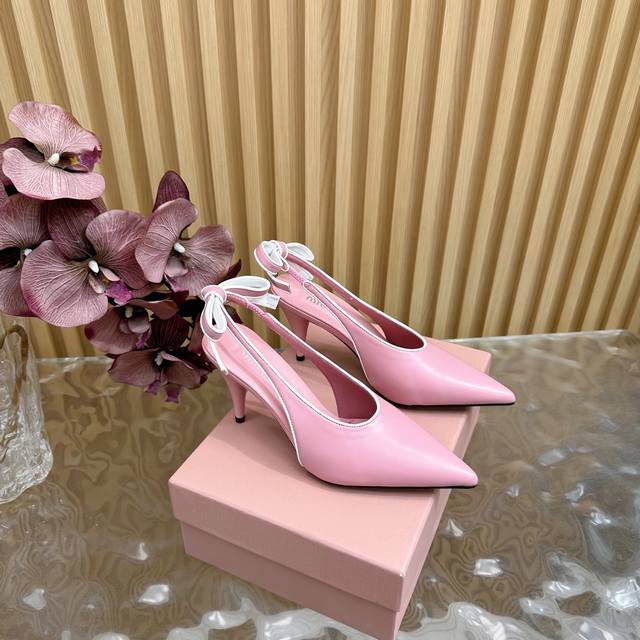 miu Miu New Bow Girl Bow High Heel Series New Miu Miu The Latest Catwalk Mode
