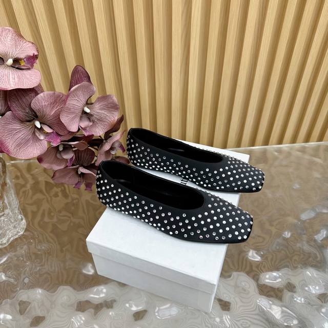 2025 Summer New Style Super Girly Magda Butr 25Ss New Rhinestone Square Toe F