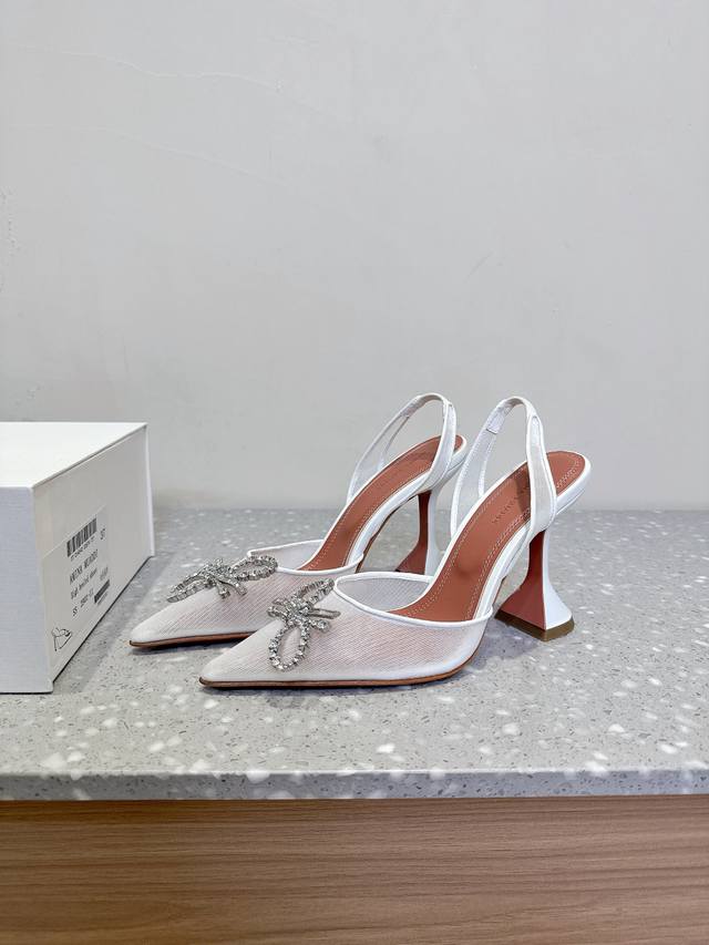 amina Muaddi Amina 25Ss Spring And Summer New Lace Rhinestone Pointed High He