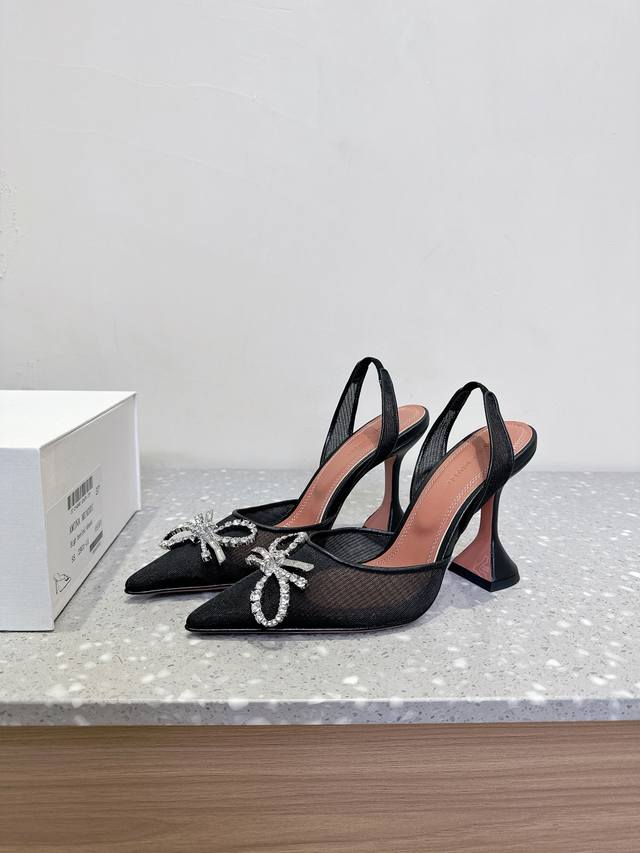 amina Muaddi Amina 25Ss Spring And Summer New Lace Rhinestone Pointed High He