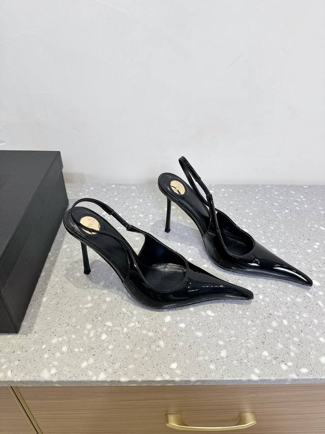 saint Laurent Saint Laurent 25Ss New Spring And Summer Pointed High-Heeled Sa