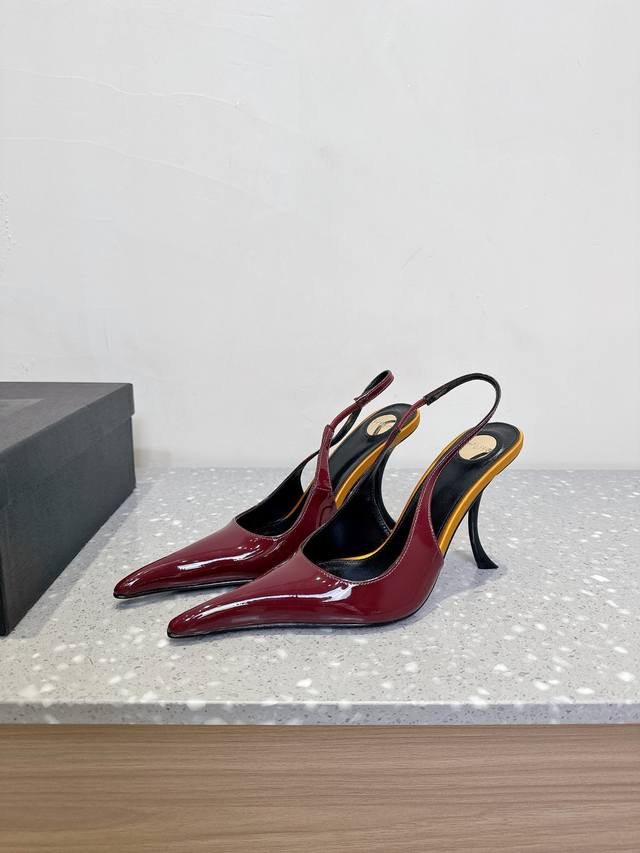 saint Laurent Saint Laurent 25Ss New Spring And Summer Pointed High-Heeled Sa