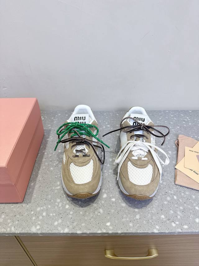 miu Miu 25Ss Spring And Summer New Retro Color-Brushed Dad Shoes Popular Spor