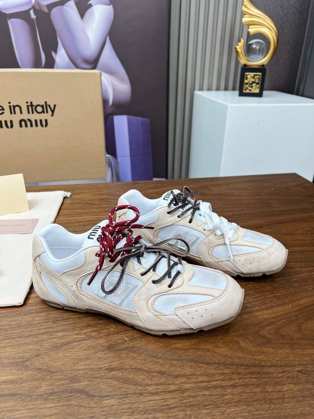 Puma Mayze Cliights Wns Rihanna's new height-enhancing thick-soled casual sports
