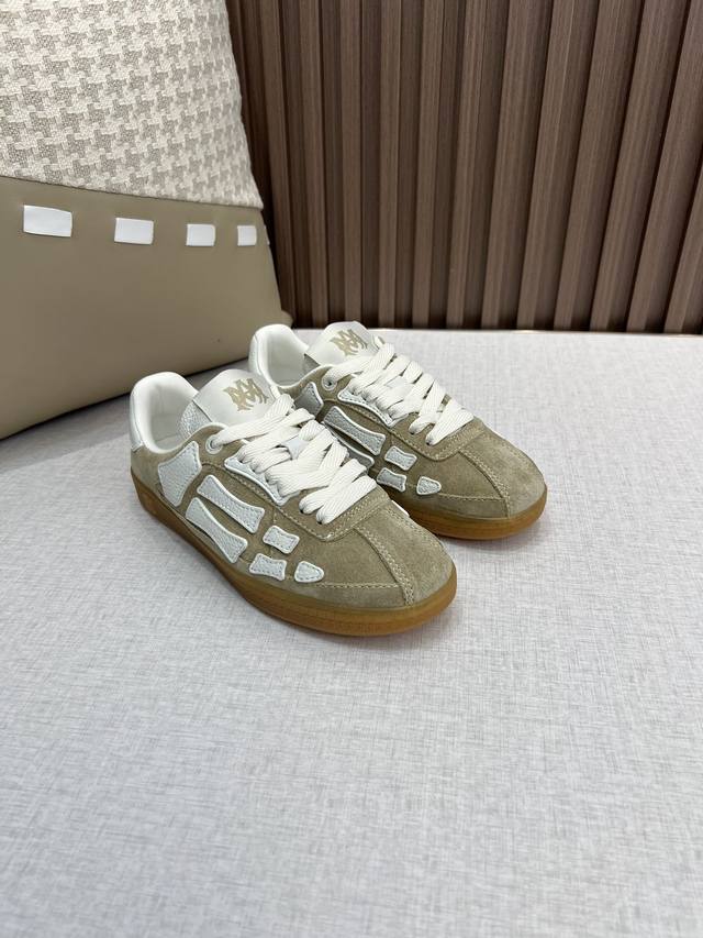 Corporate Nike Zoom Vomero Roam Marathon Retro Running Fifth Generation Casual S