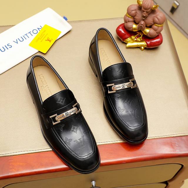 New company-level Dg shoes Dolce & Gabbana D&G sneakers 2025 new style, the foll