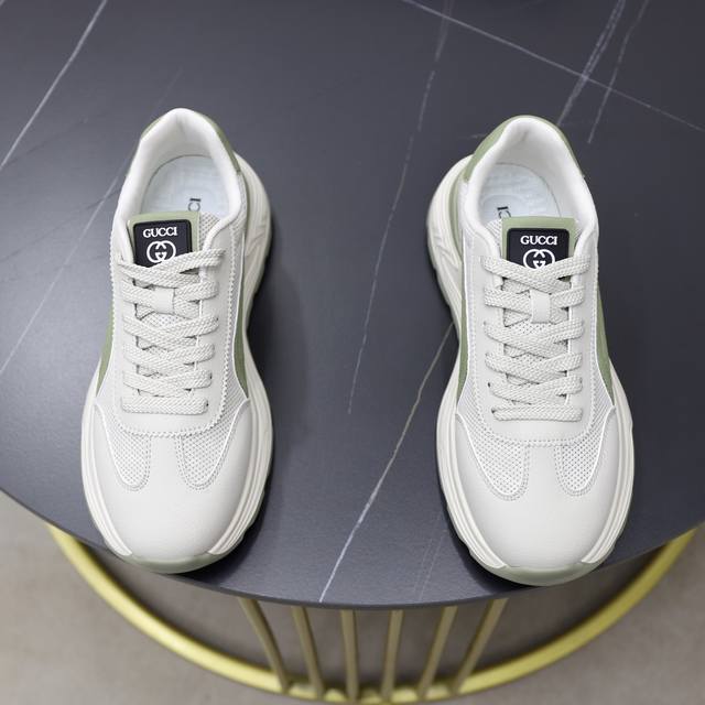 Adidas . Trefoil Campus 00S bread shoes, retro casual sneakers, leopard print. T