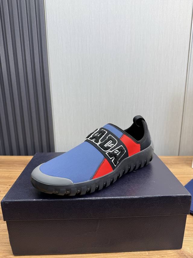 Adidas Originals X Gucci Gazelle Retro men's and women's sneakers, combining the