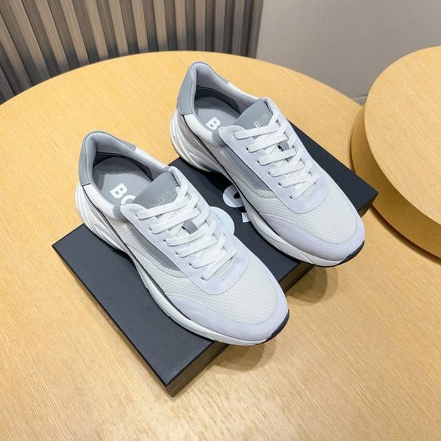 New company-level Nike Pegasus Premium Airscape comfortable and versatile shock-