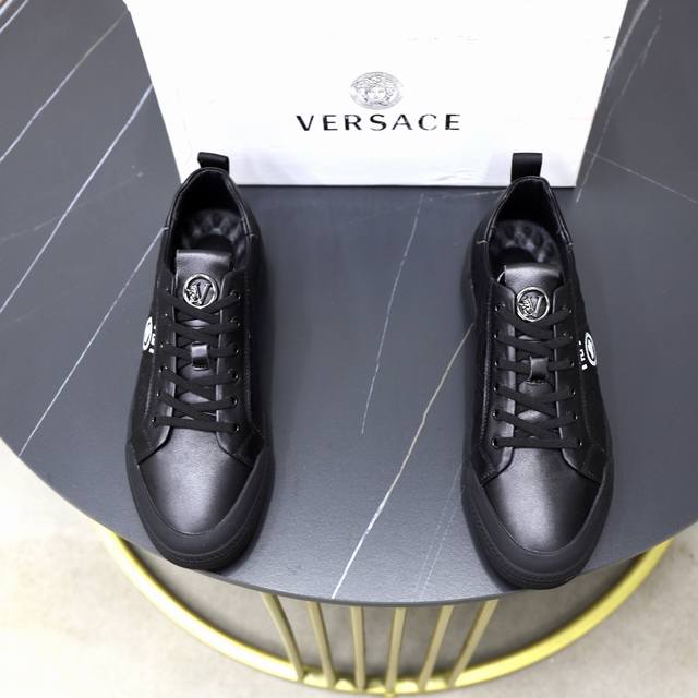 New corporate-grade Miu Miu women's shoes 2025Ss Fashionable soft leather fabric