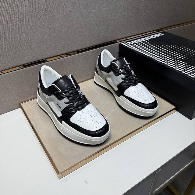 Original quality slide Brand: Dio men's Color: black Buckle: gold and silver Buc